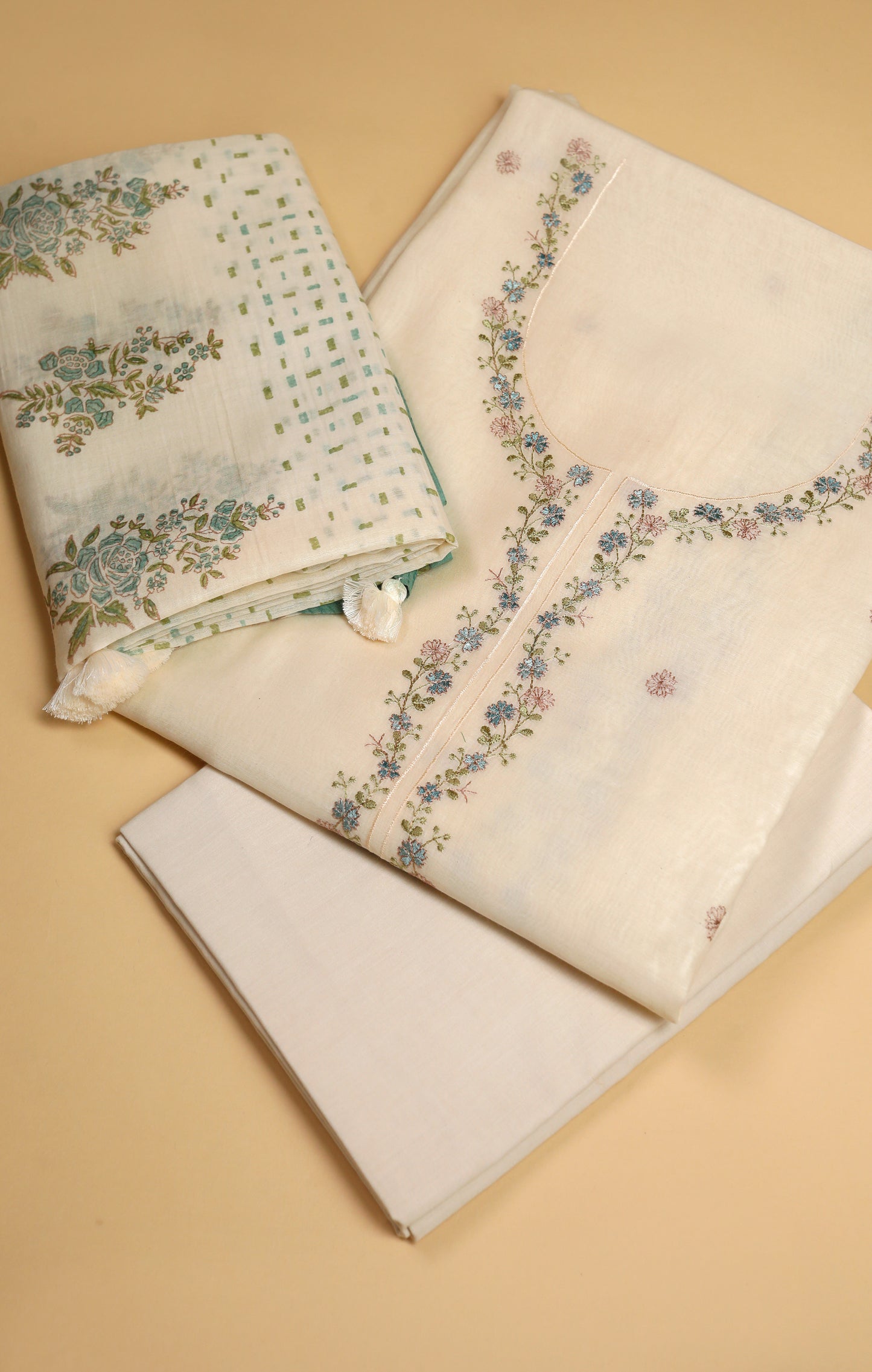 Pure Mul Chanderi Offwhite Neck Embroidered Suit Set - Firozi