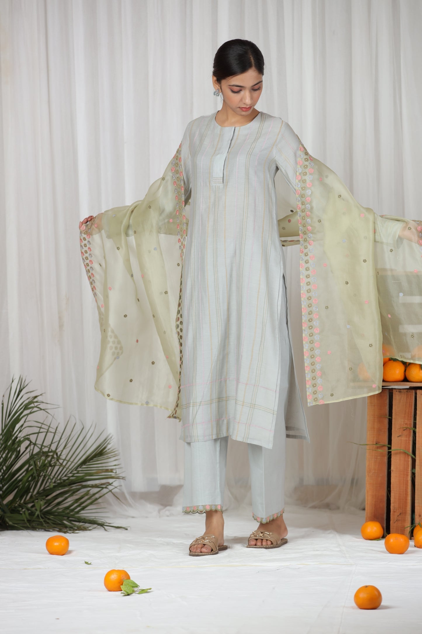 Isra Straight Kurta Set - Light Grey