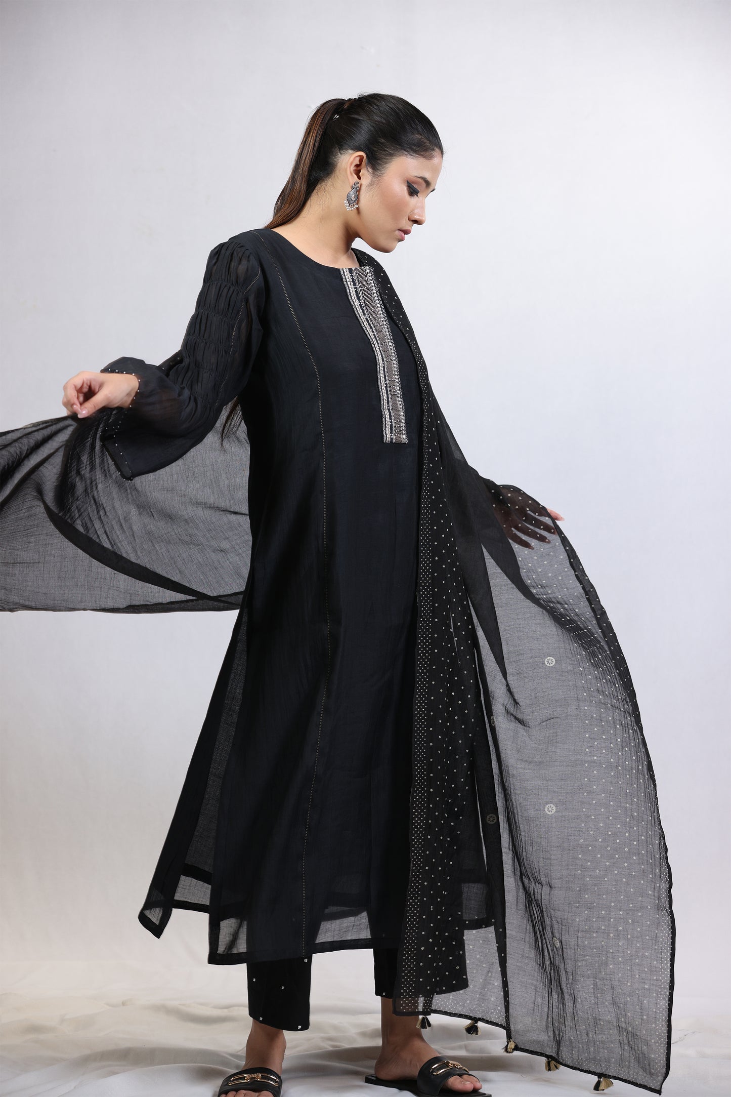 Dana Printed Dupatta - Black