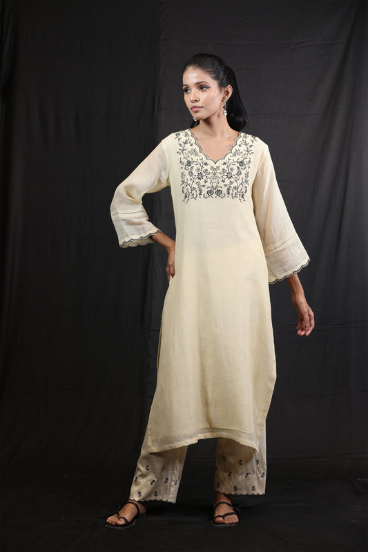 Lucid Kurta Pant Set - Offwhite
