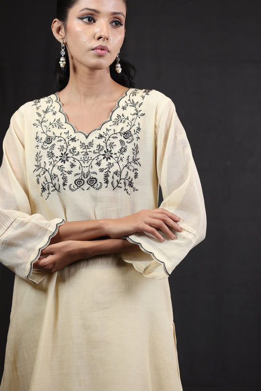 Lucid Kurta Pant Set - Offwhite