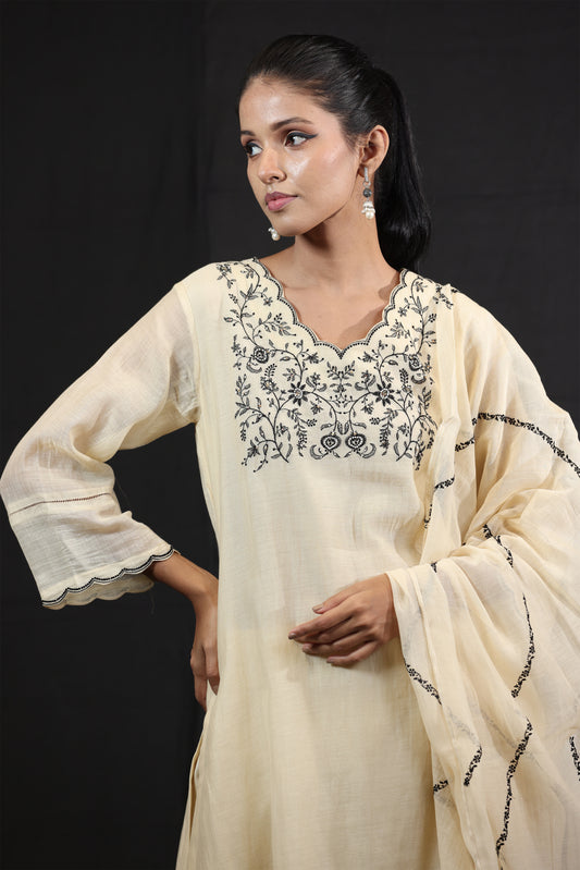 Leher Dupatta - Off White