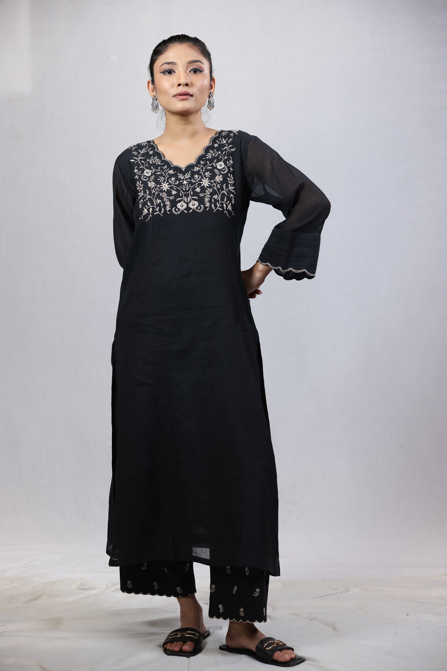 Lucid Kurta Pant  Set - Black