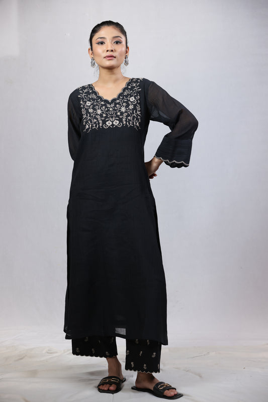 Lucid Kurta Pant Set - Black