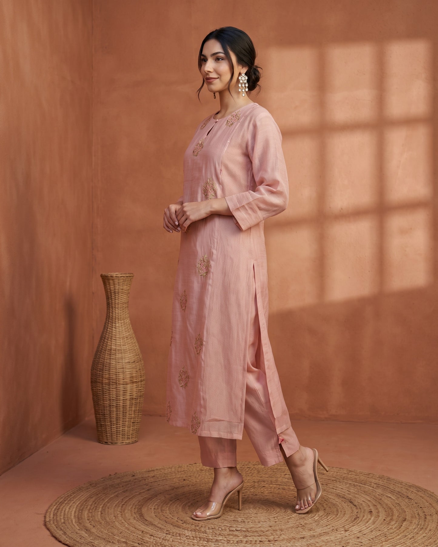 Yamini Phool Suit Set- Pink