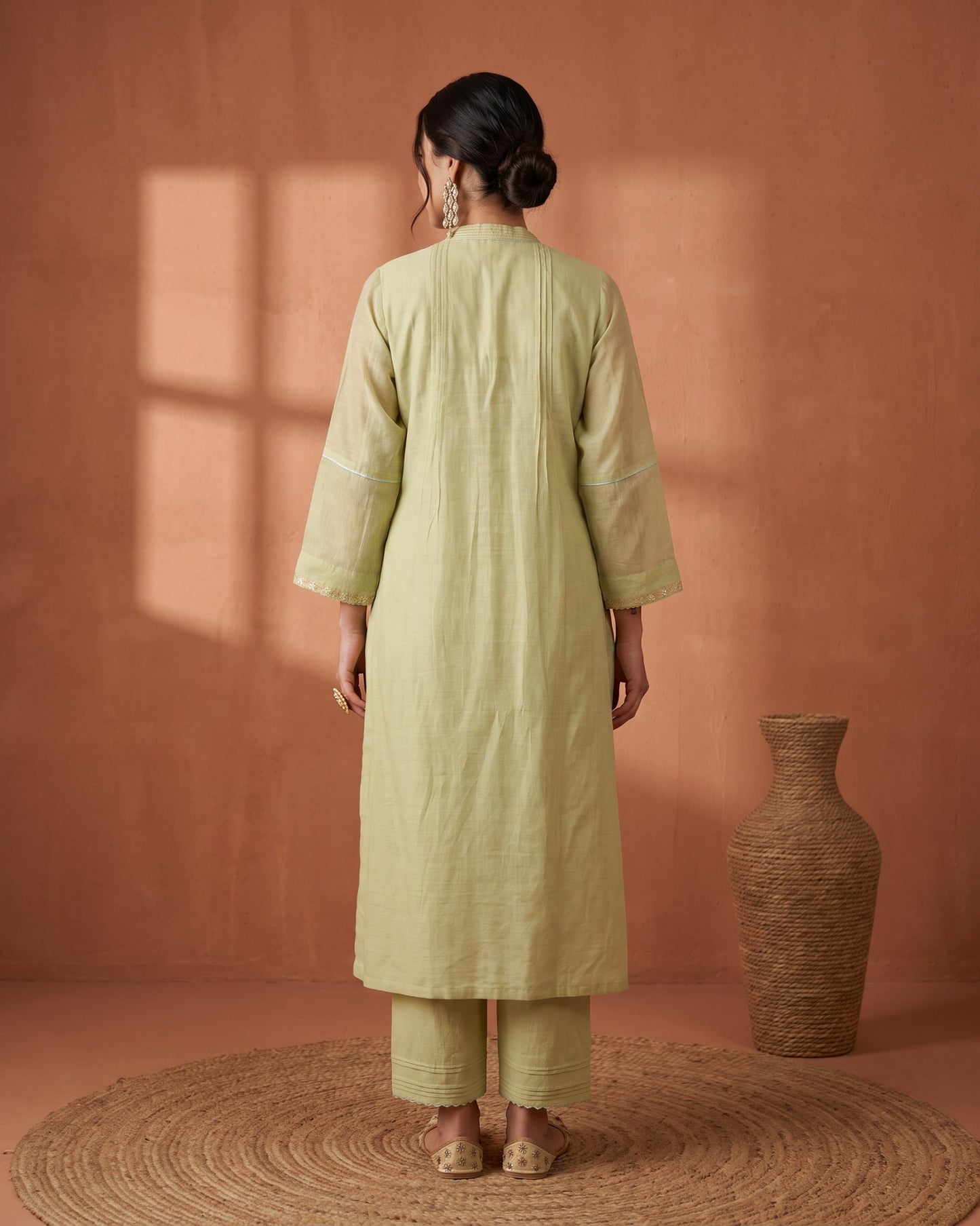 Saaj Kadhai Suit Set- Light Green