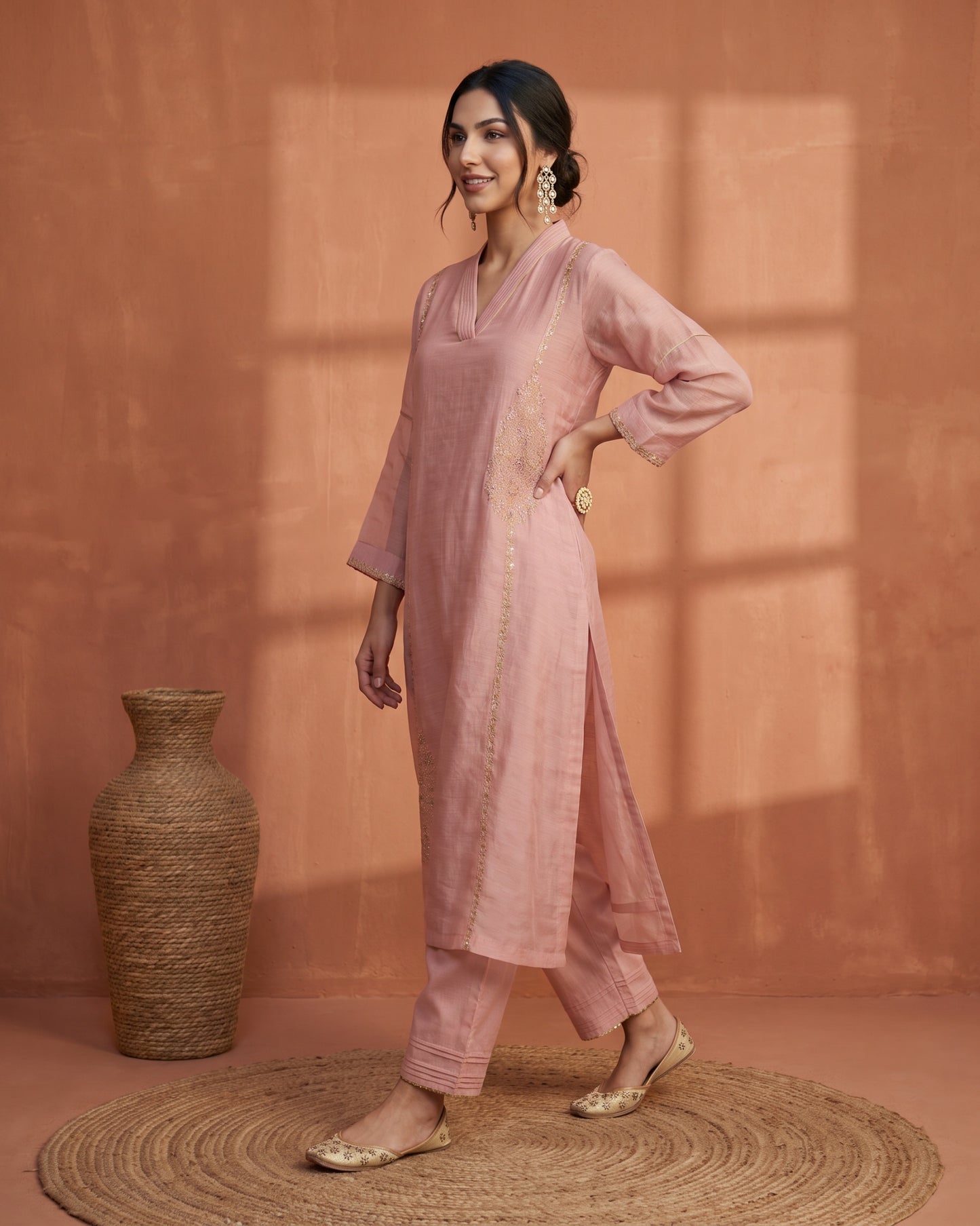 Saaj Kadhai Suit Set- Light Pink