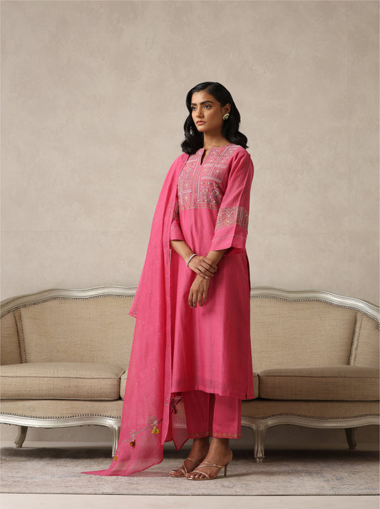 Tarini Suit Set- Pink