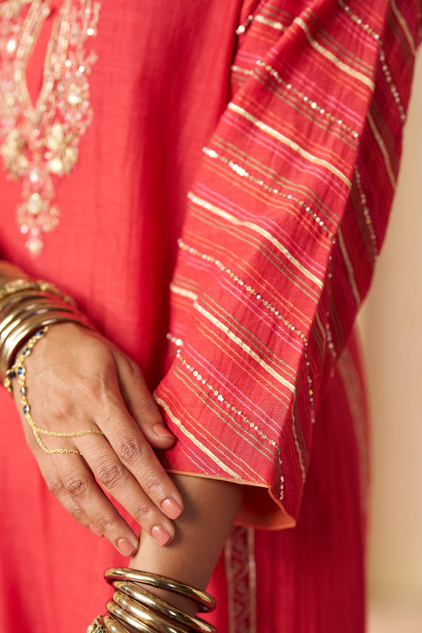 Anar Gota Suit Set- Red