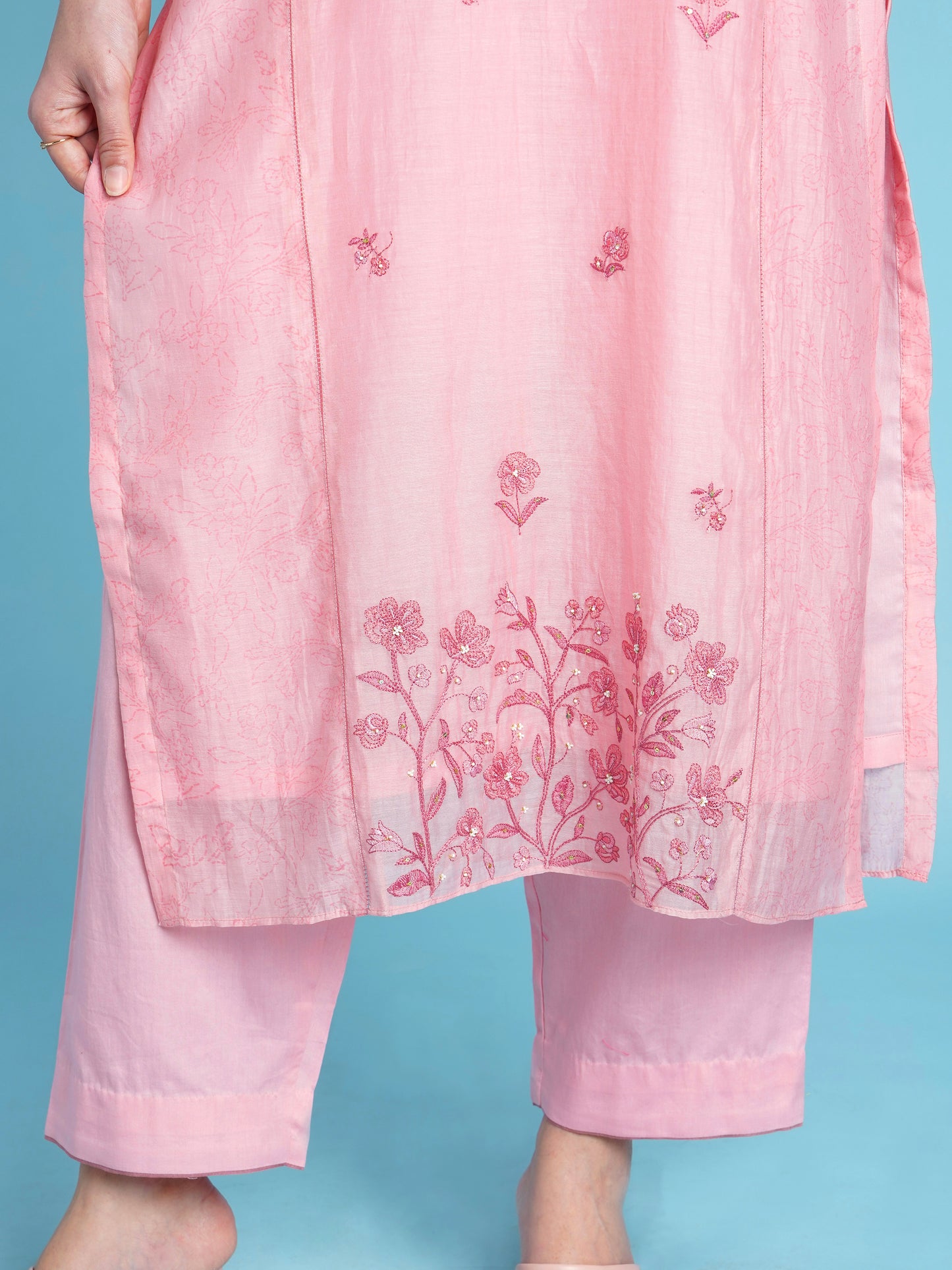 Saar Straight Kurta Set- Pink