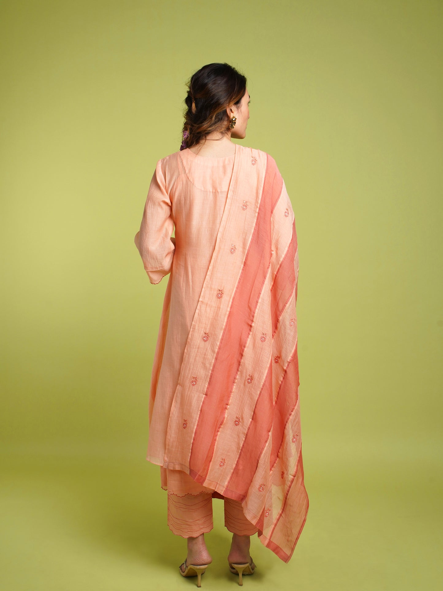 Rooh Gathered Kurta Set- Peach