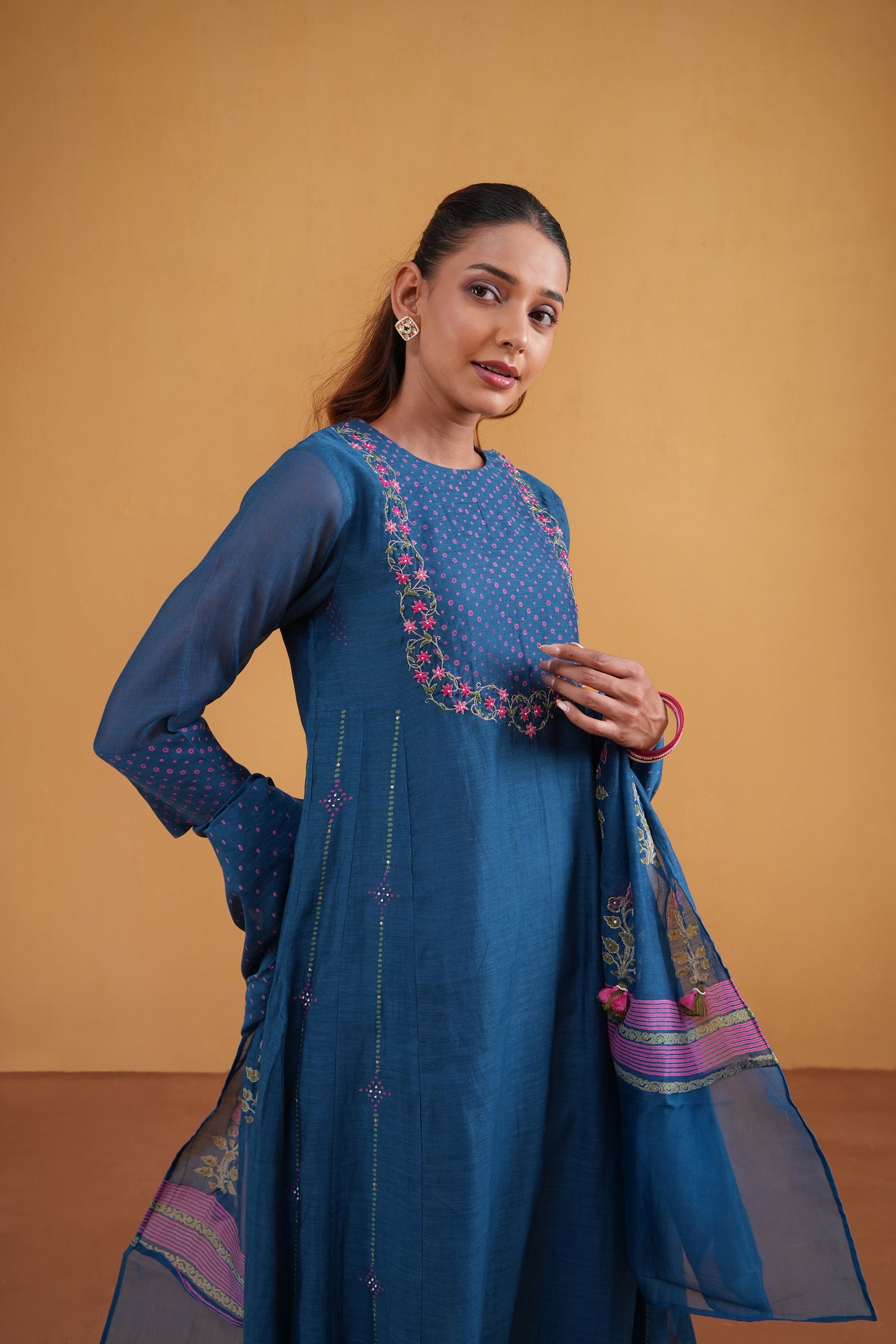 Raagini Suit Set- Blue