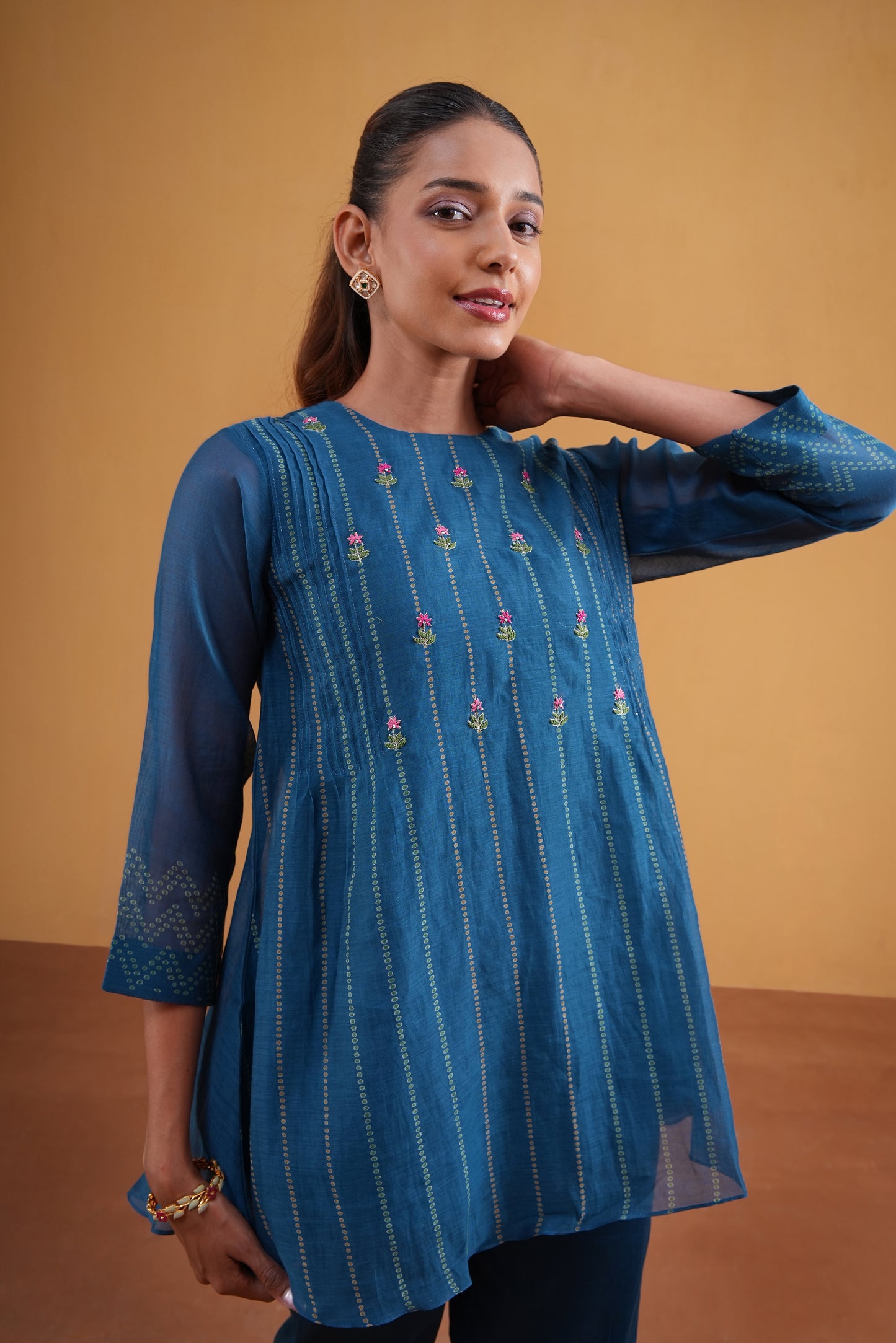 Neelambar Cord Set