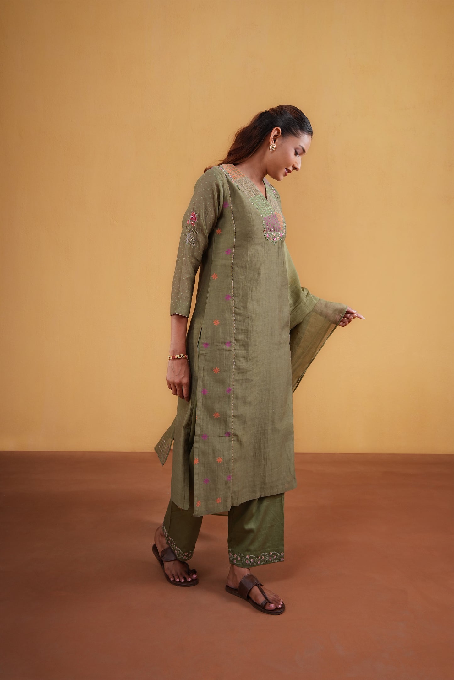 Palash Suit Set