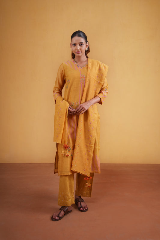 Gulnaar Suit Set- Mustard