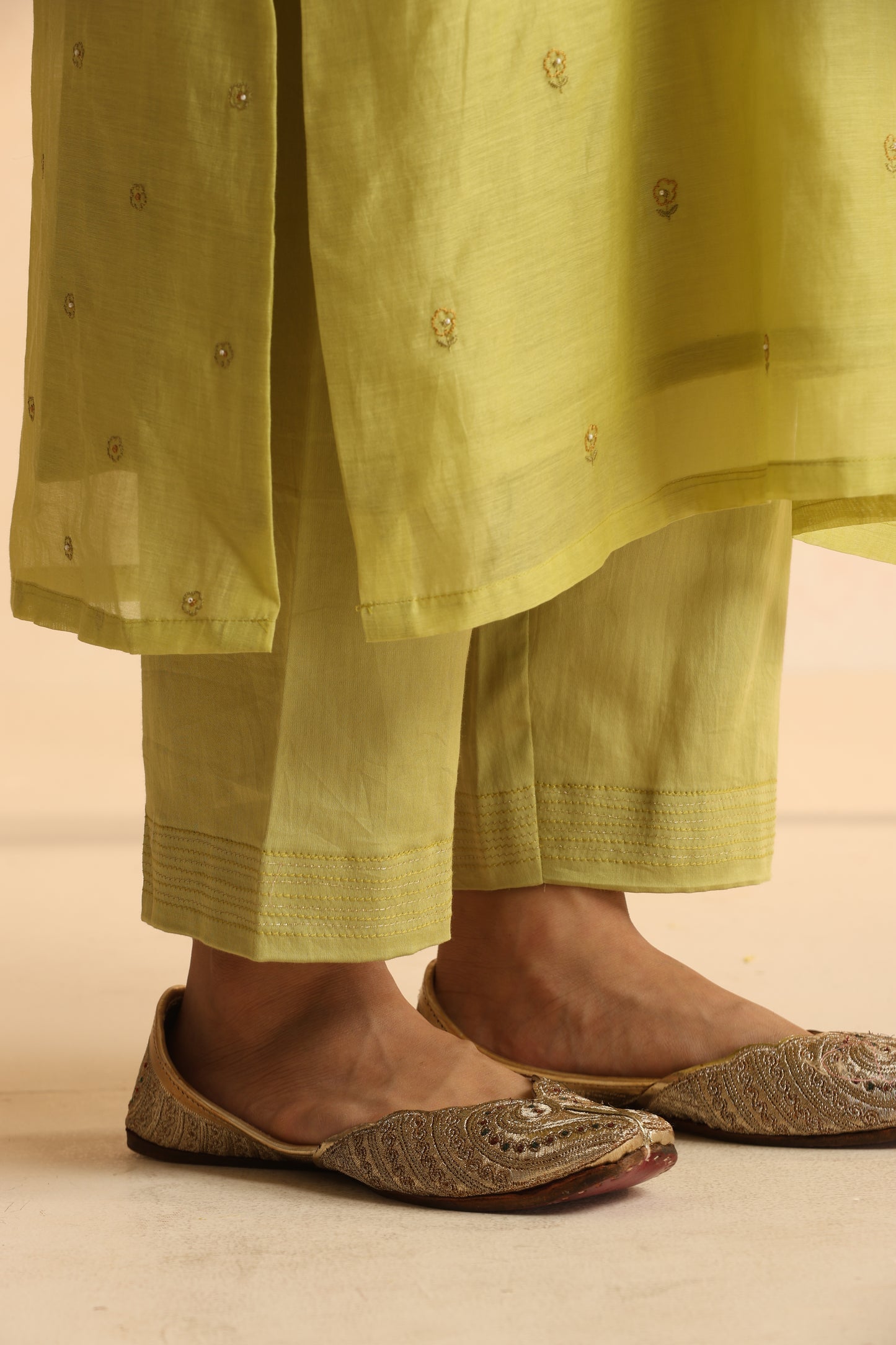 Nakasha Suit Set - Lime