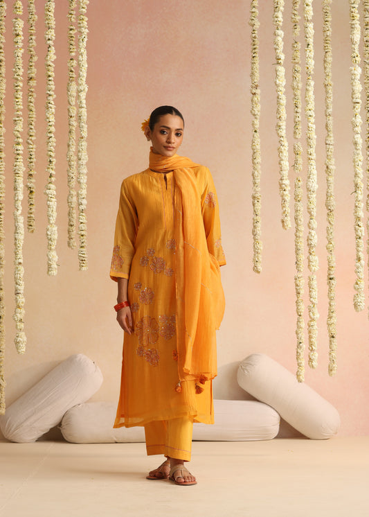 Dipti Suit Set - New Gold