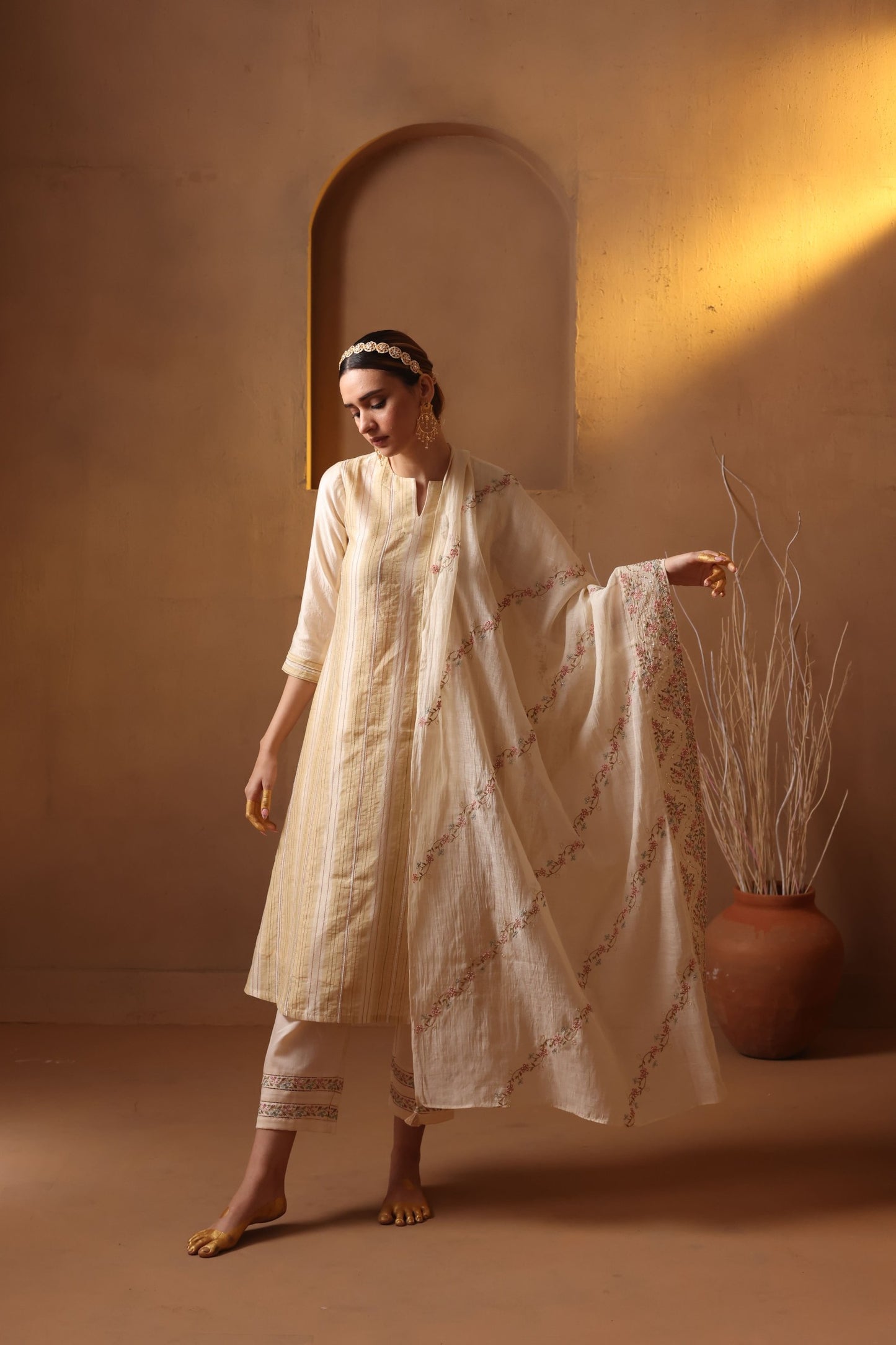 Mayoori Kurta Set - OffWhite