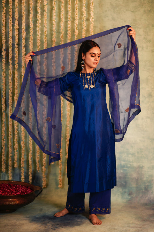 Kairi Organza Dupatta - Blue